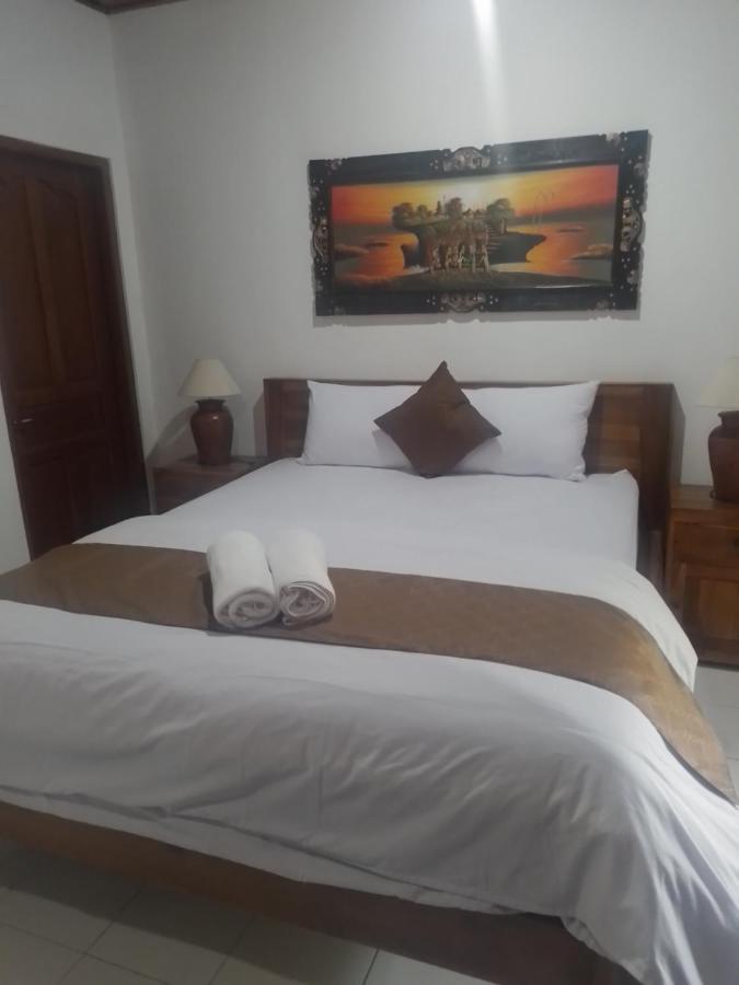 Serongga Guest House Lebih Kültér fotó