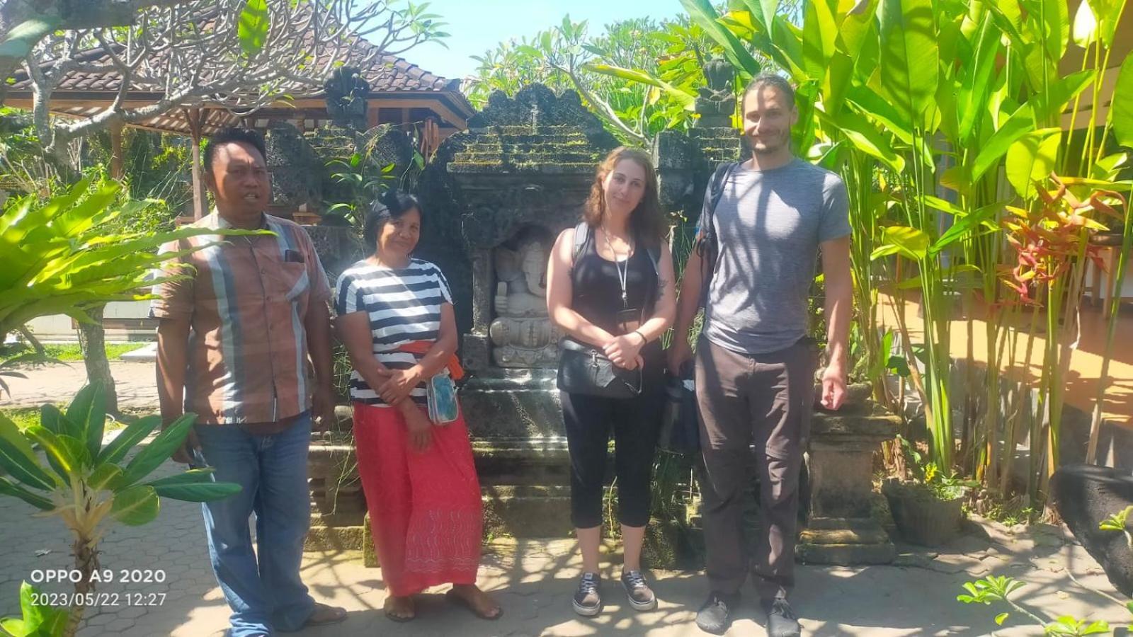 Serongga Guest House Lebih Kültér fotó