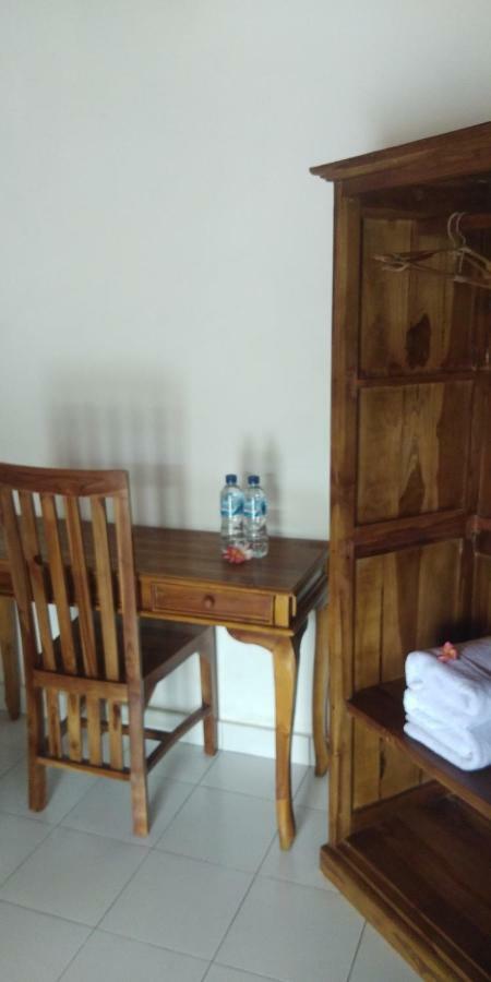 Serongga Guest House Lebih Kültér fotó